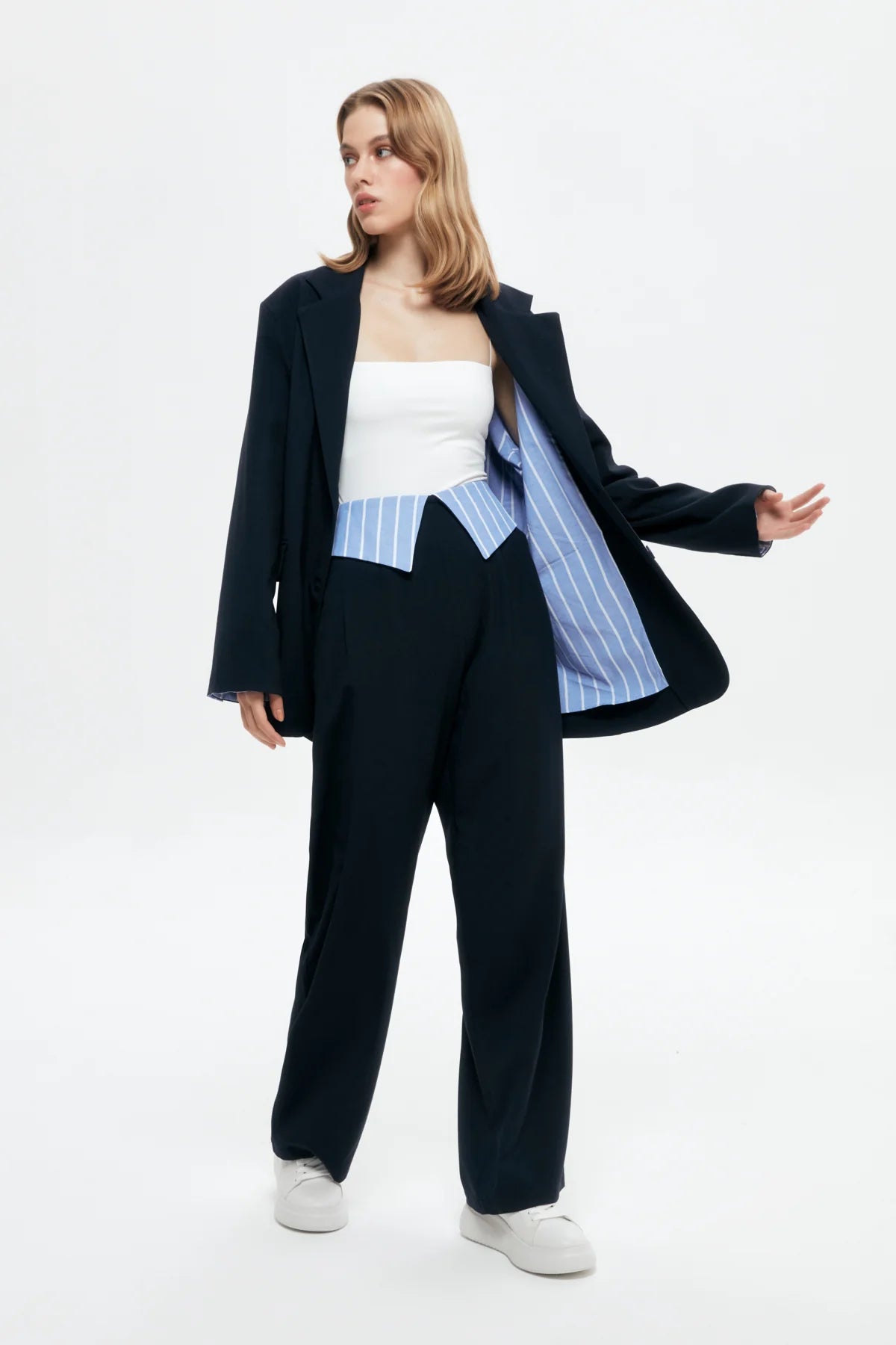 TO LONDON ROAD BLAZER
