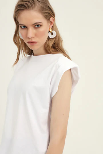 Q BASIC SHOULDER UP TOP